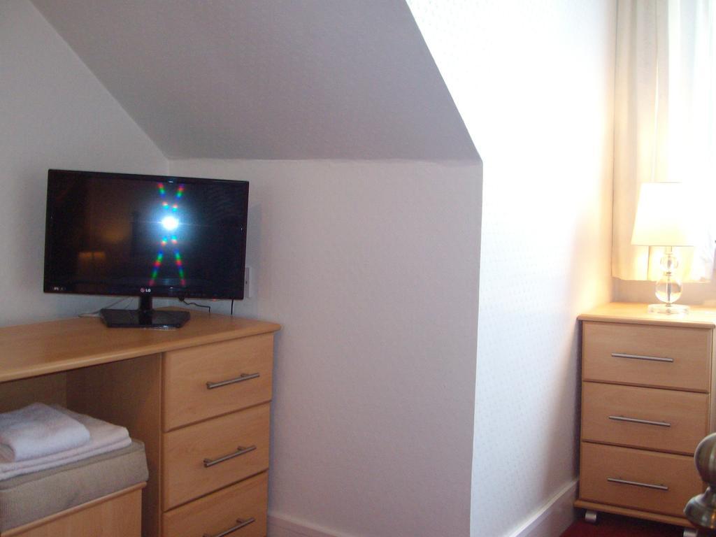 Lindhome Guest House Aberdeen Room photo