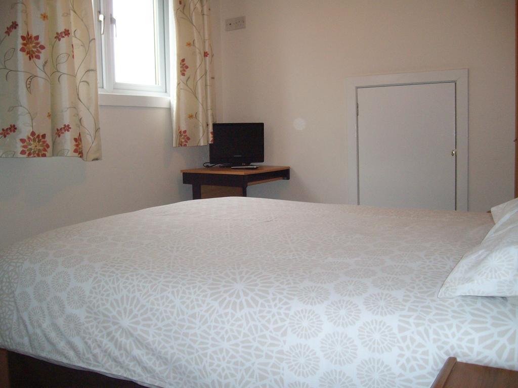 Lindhome Guest House Aberdeen Room photo